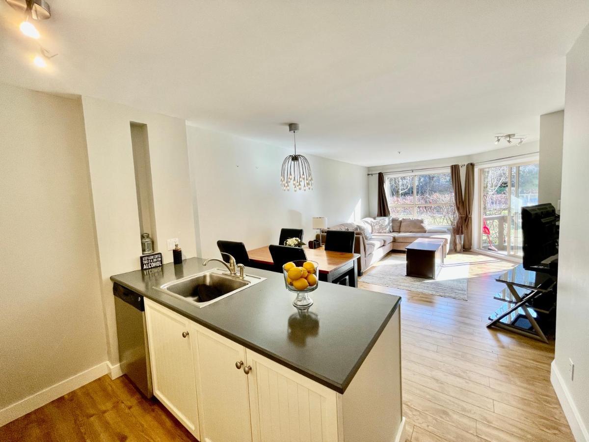 Best Ski In Ski Out Condo At Whistler Exterior photo